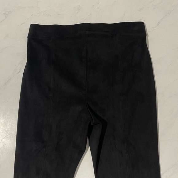 Hue Black Velour Skinny Pull On Leggings Size XS - Picture 4 of 7
